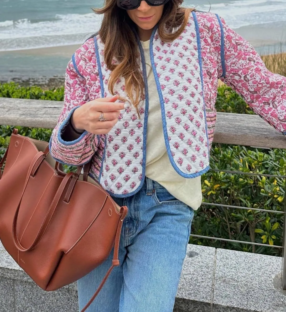 Faretumiya Women Open Front Puffer Jacket Vinatge Floral Crop Quilted Cardigan Y2k Patchwork Padded Coat Streetwear