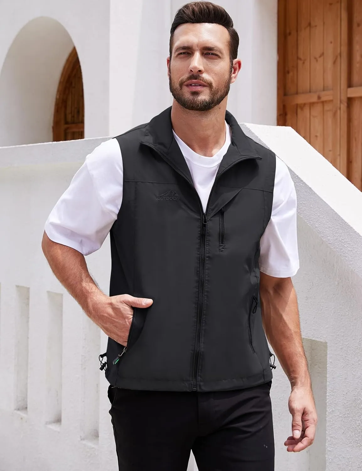 Gihuo Men's Lightweight Softshell Sleeveless Golf Vest with Zipper Pockets for Travel Hiking Fishing Safari Outwear