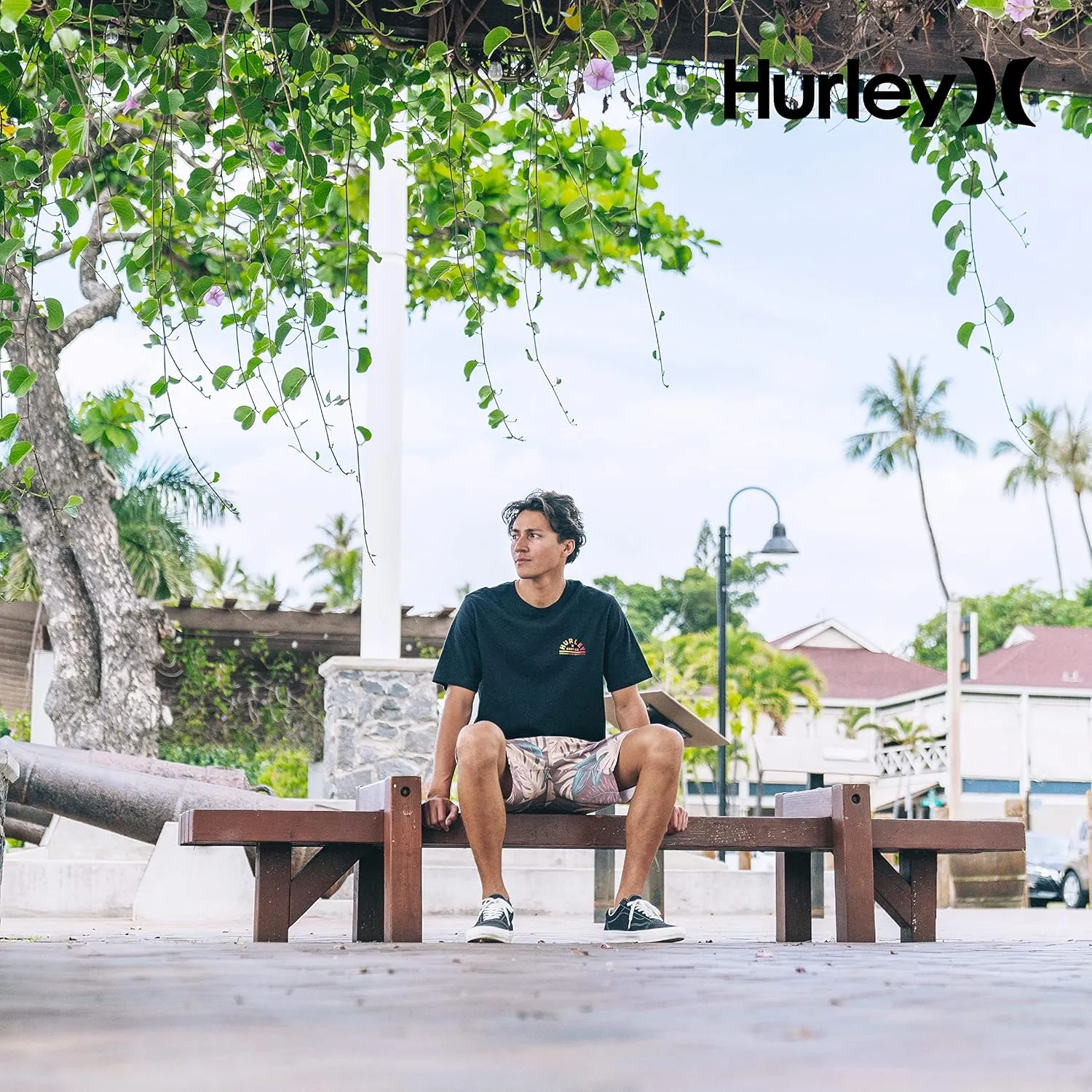 Hurley Men's One and Only Logo T-Shirt