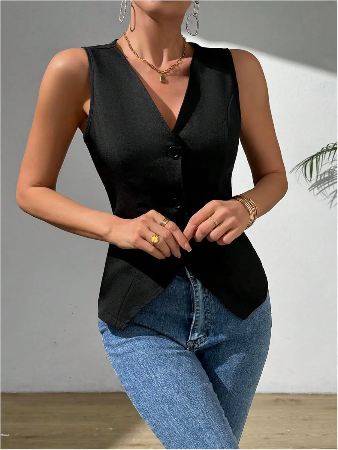MakeMeChic Women's Suit Vest Top Sleeveless V Neck Blazer Vest Waistcoat