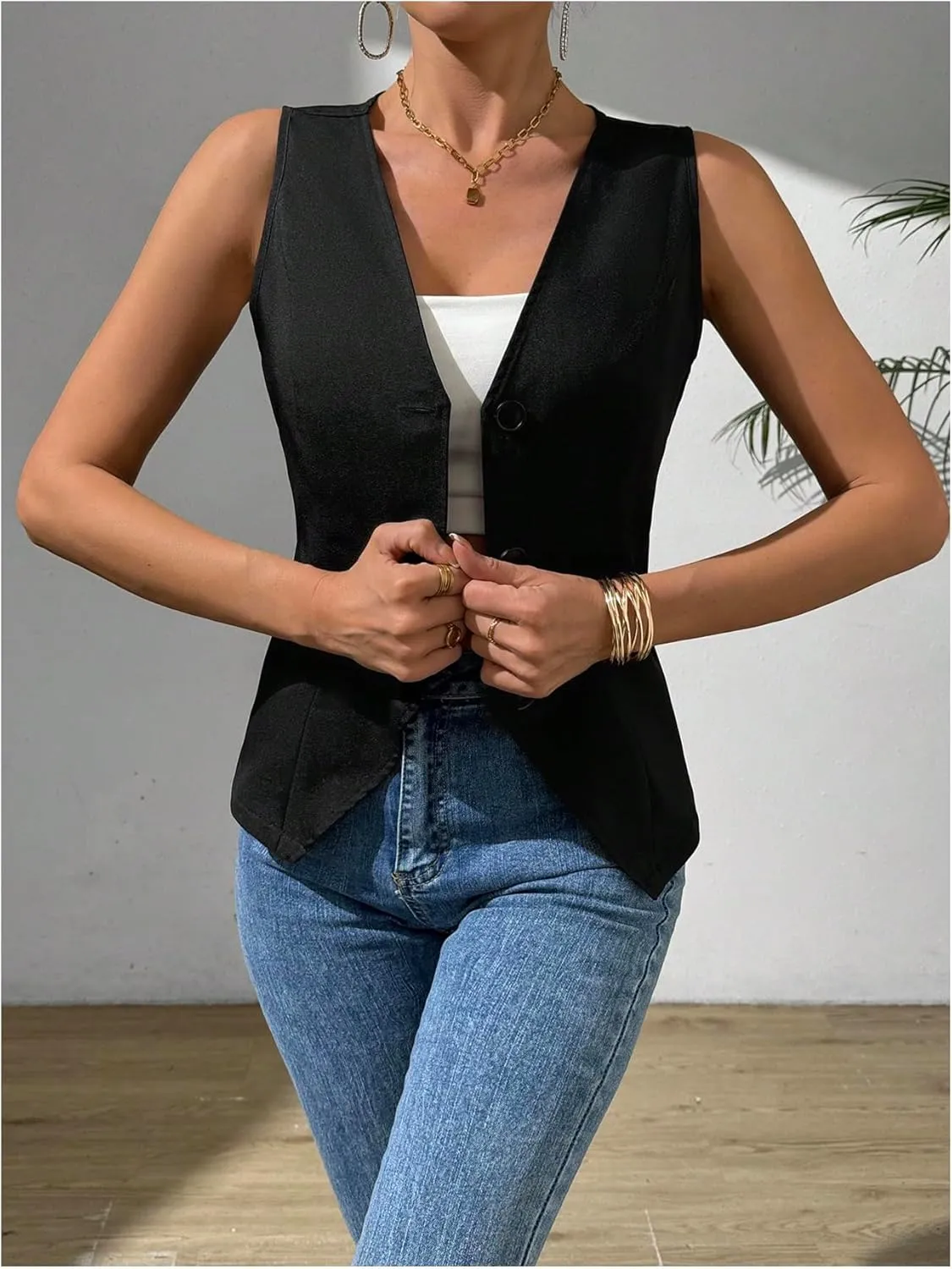 MakeMeChic Women's Suit Vest Top Sleeveless V Neck Blazer Vest Waistcoat