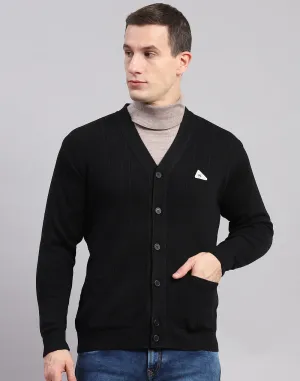 Men Black Solid V Neck Full Sleeve Cardigans