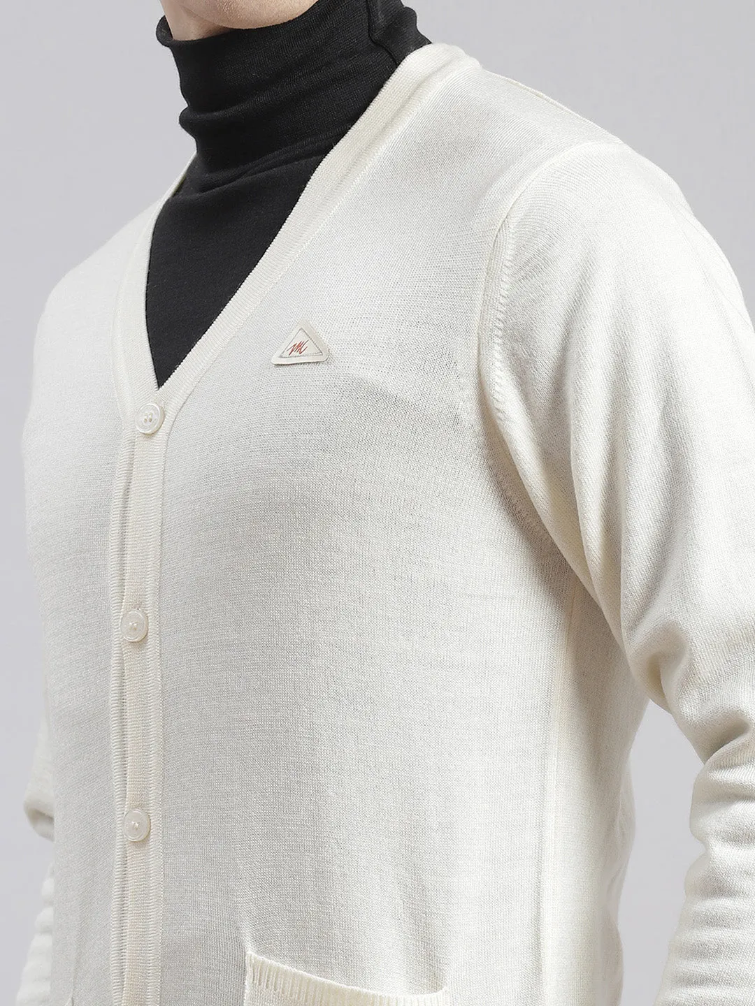 Men Cream Solid V Neck Full Sleeve Cardigans