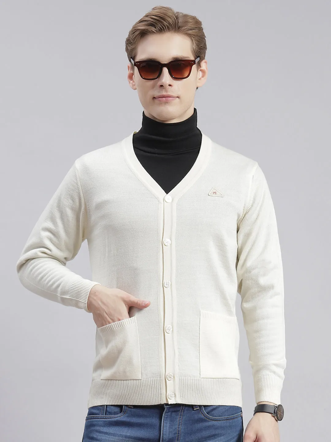 Men Cream Solid V Neck Full Sleeve Cardigans