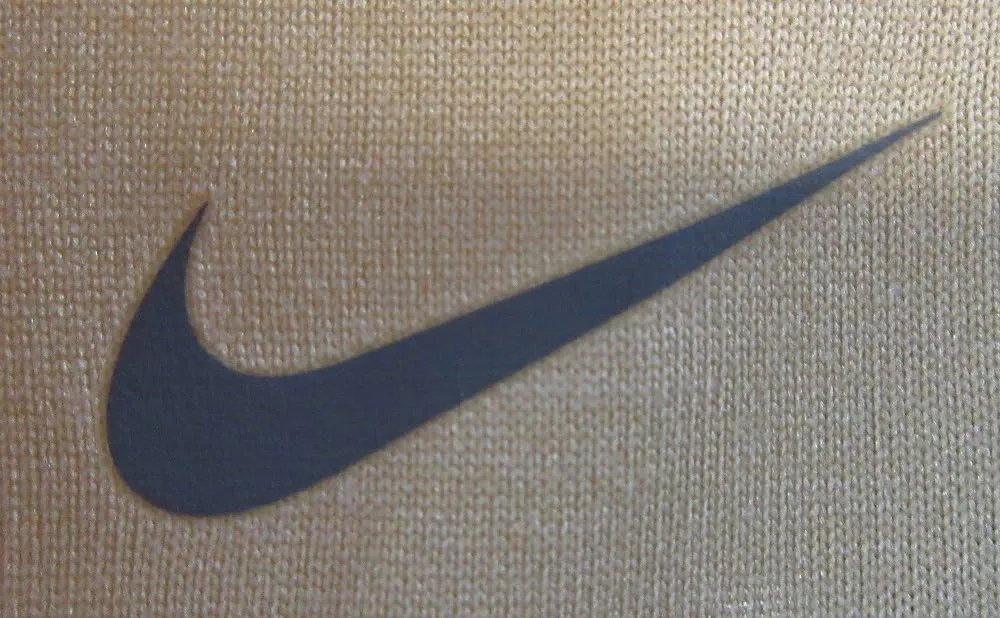 Nike Women's Dri-Fit Legend T-Shirt