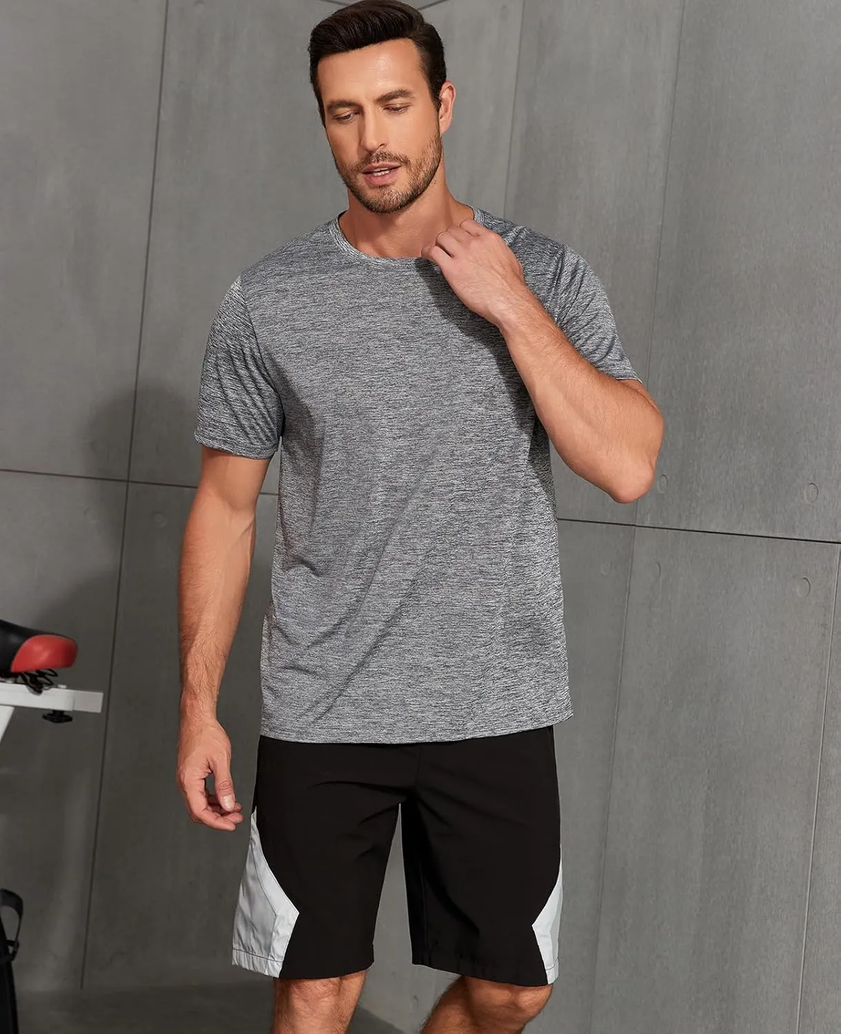 QIVICIMA Men's Workout T-Shirt Short Sleeve Athletic Shirts Dry Fit Breathable Mesh Running Tee Top
