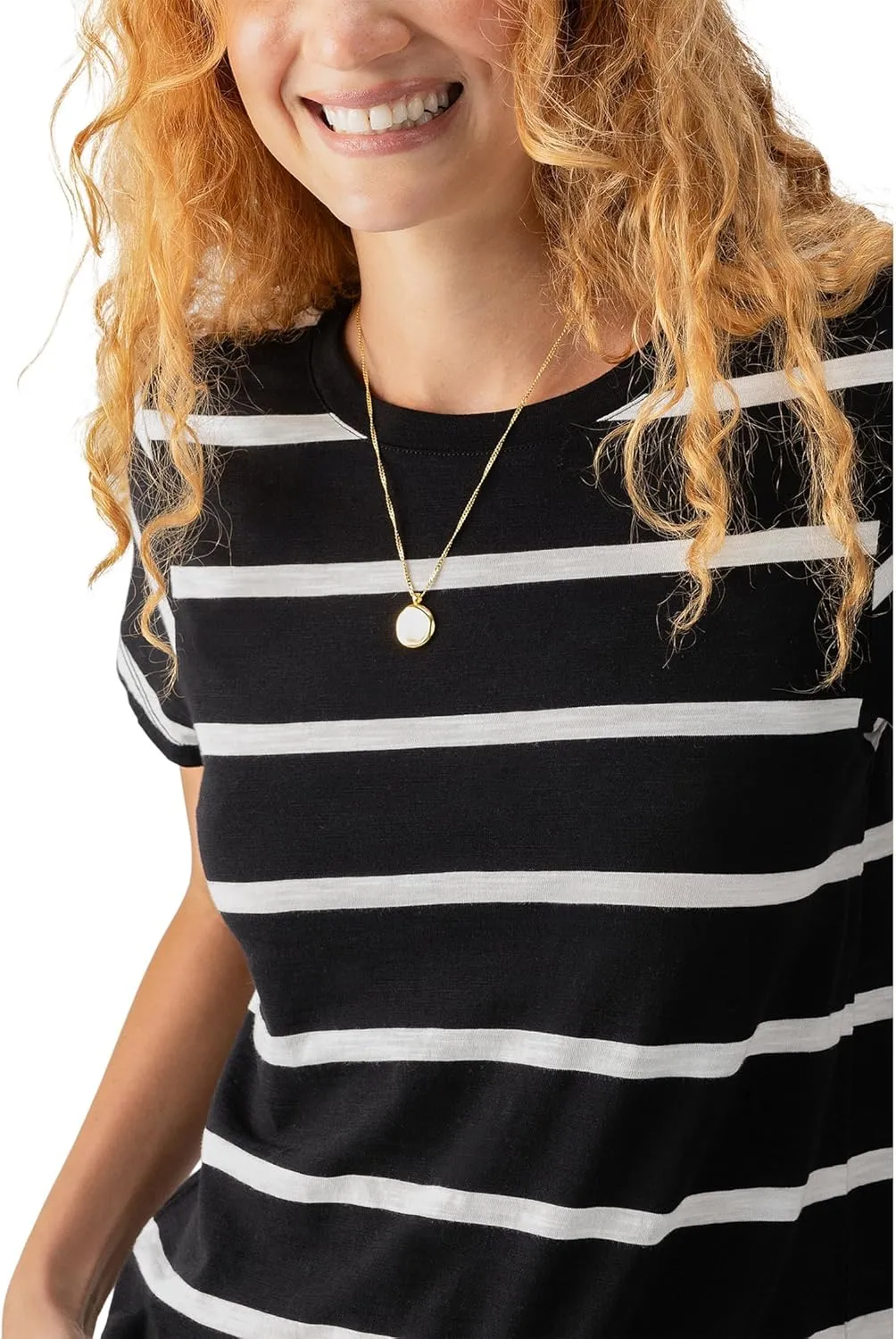 Sanctuary The Perfect Tee - T-Shirt for Women - Short Sleeved Construction - Classic Crew Neckline - Printed