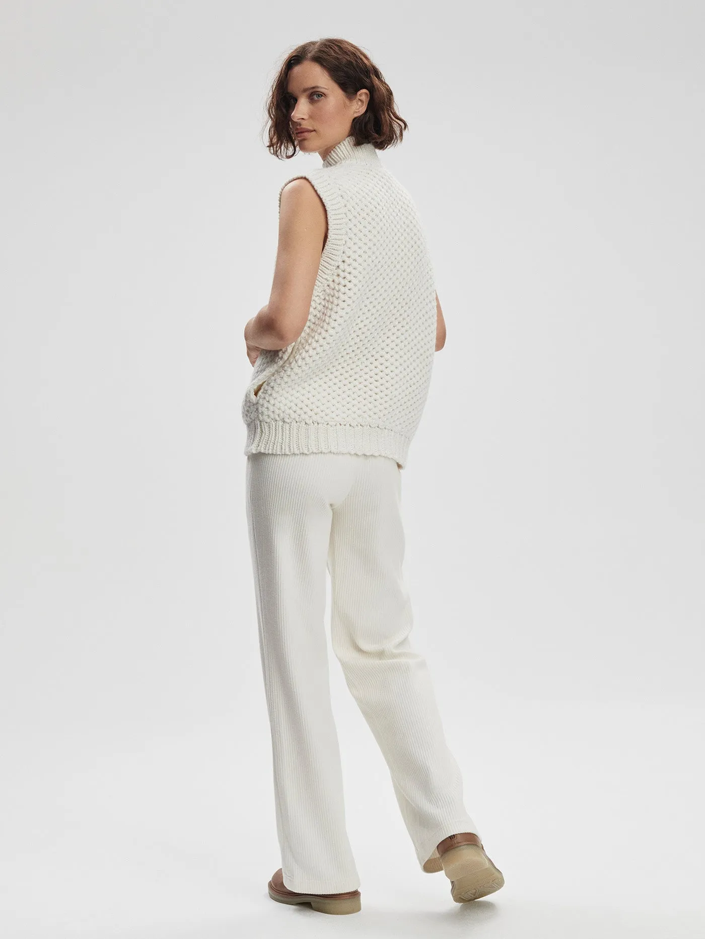 Seraphina Sleeveless Zip Knit