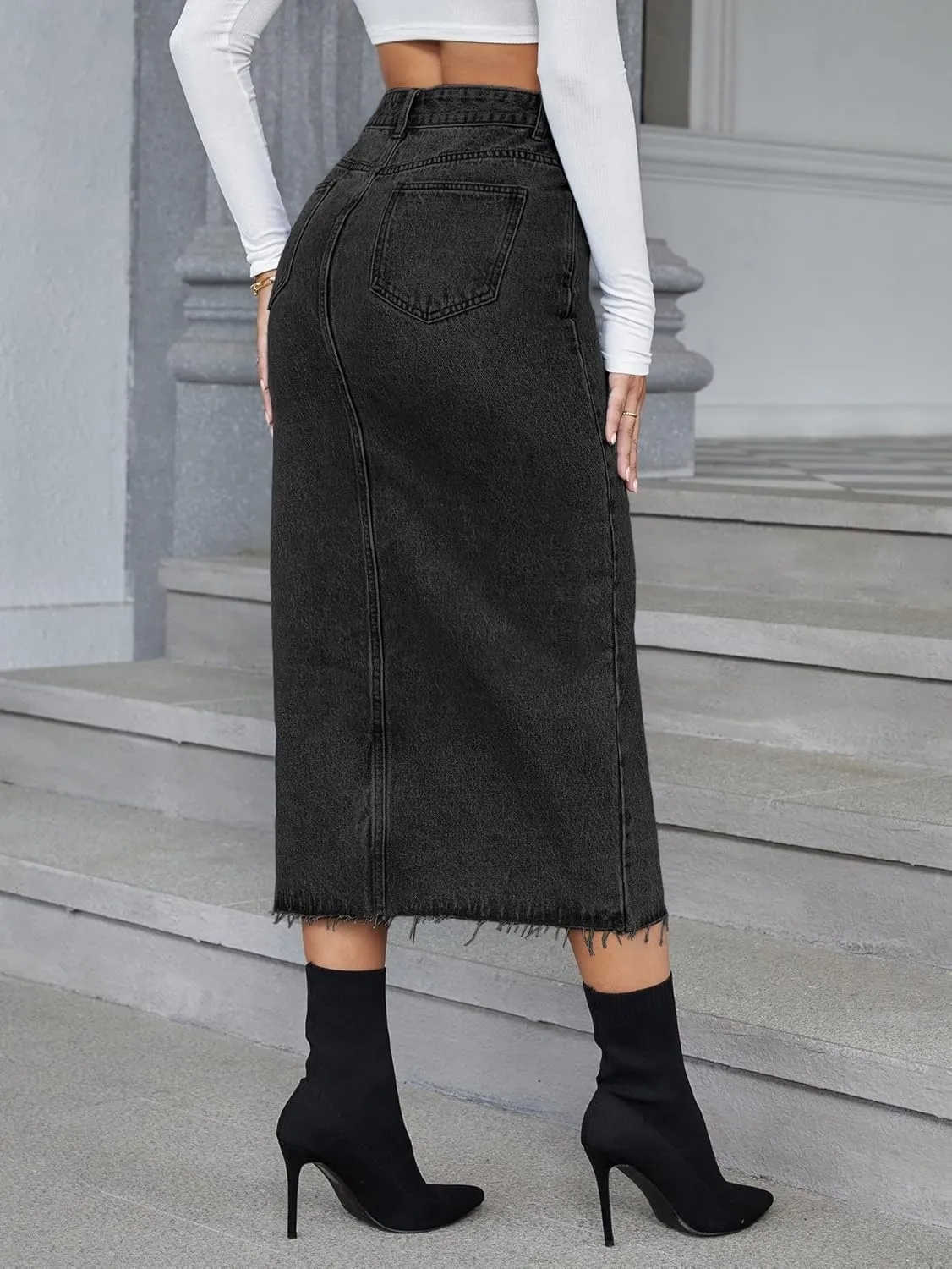 SweatyRocks Women's Casual High Waist Denim Skirt Split Hem Raw Trim Midi Jean Skirts