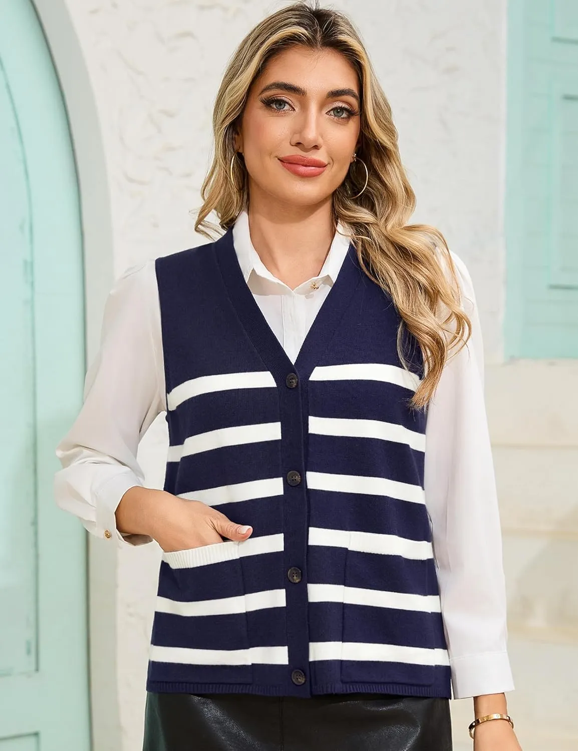 Totatuit Women's Sweater Vests Striped Lightweight Knit Tank Top Trendy Sweater Vest for Women with Pockets