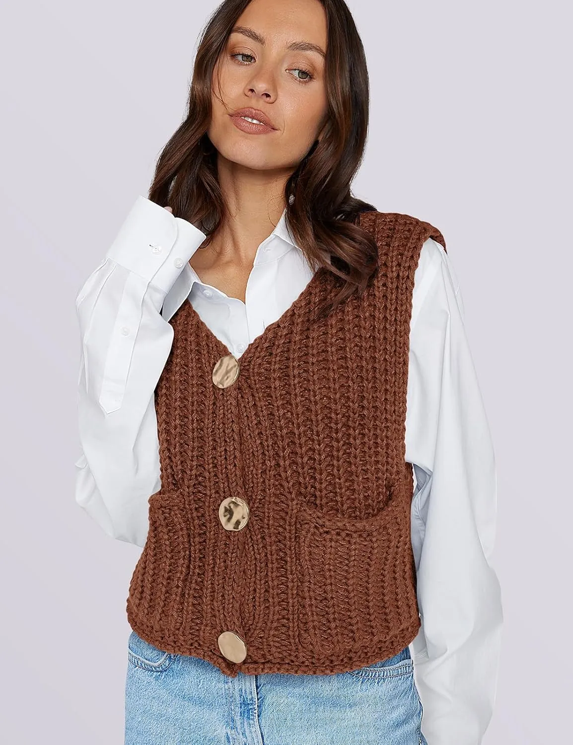 UEU Womens Chunky Sweater Vest Button Down Sleeveless Cardigan V Neck Crop Crochet Knit Tops 2025 Fashion Trendy Clothes