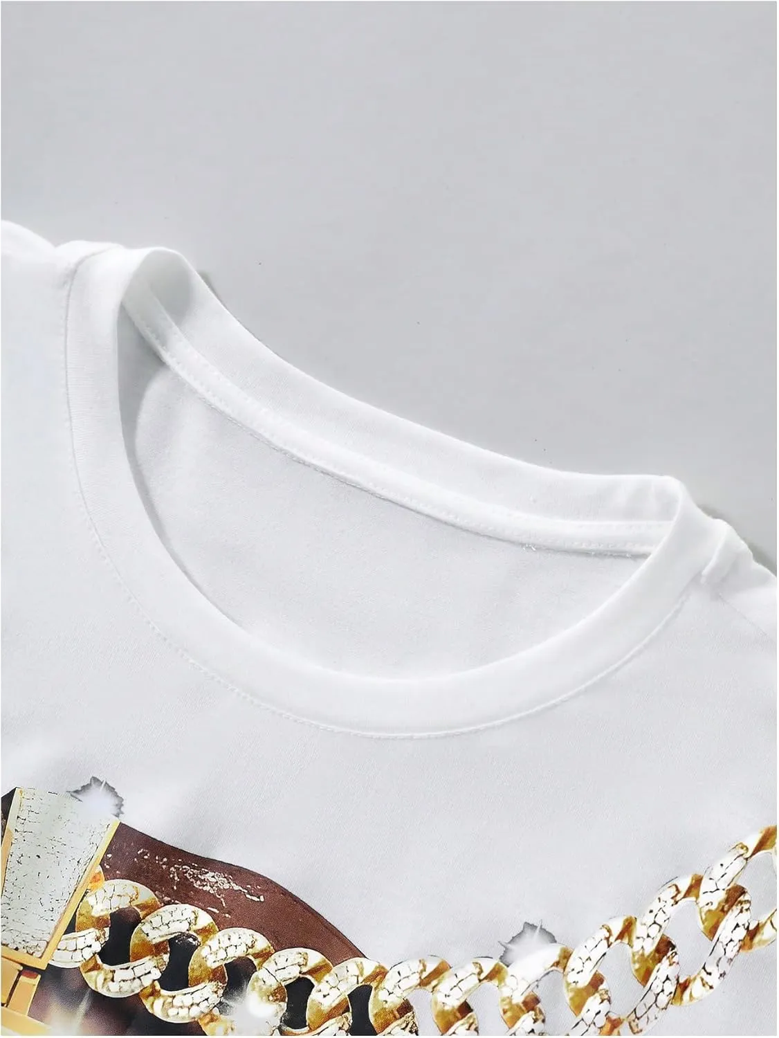 Verdusa Men's Oversized Graphic Print Tee Shirts Lips Print Y2K Round Neck Short Sleeve Summer Tops