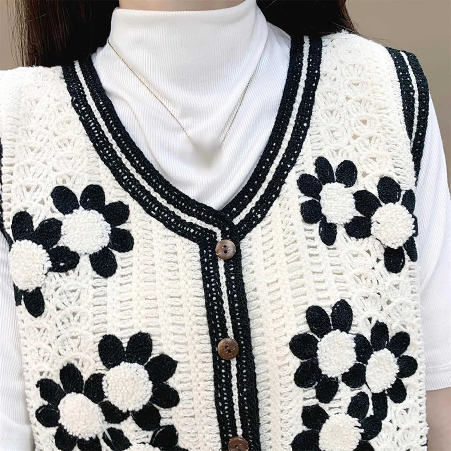 Women's Knitted Vest Sleeveless V-Neck Cardigan Button Printed Short Vest