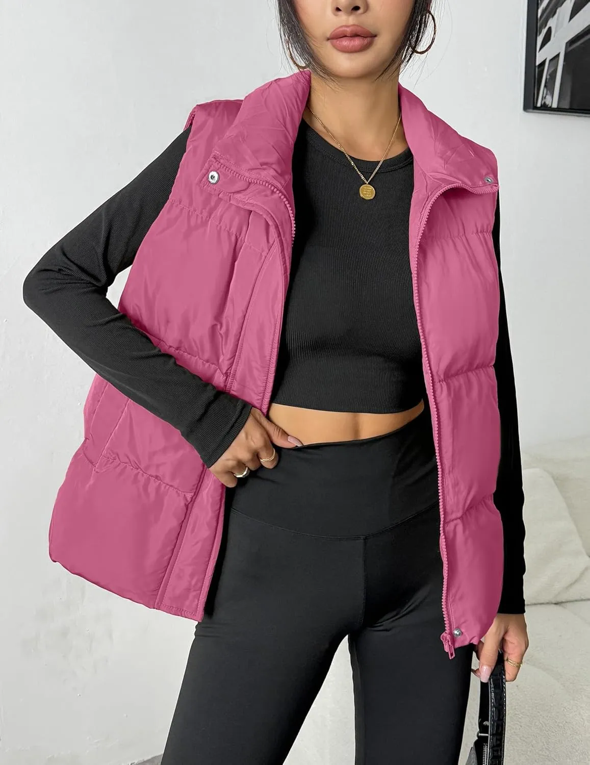 Zeagoo Women Puffer Vest Lightweight Stand Collar Sleeveless Winter Warm Zip Up Padded Outerwear Jackets with Pockets S-XXL