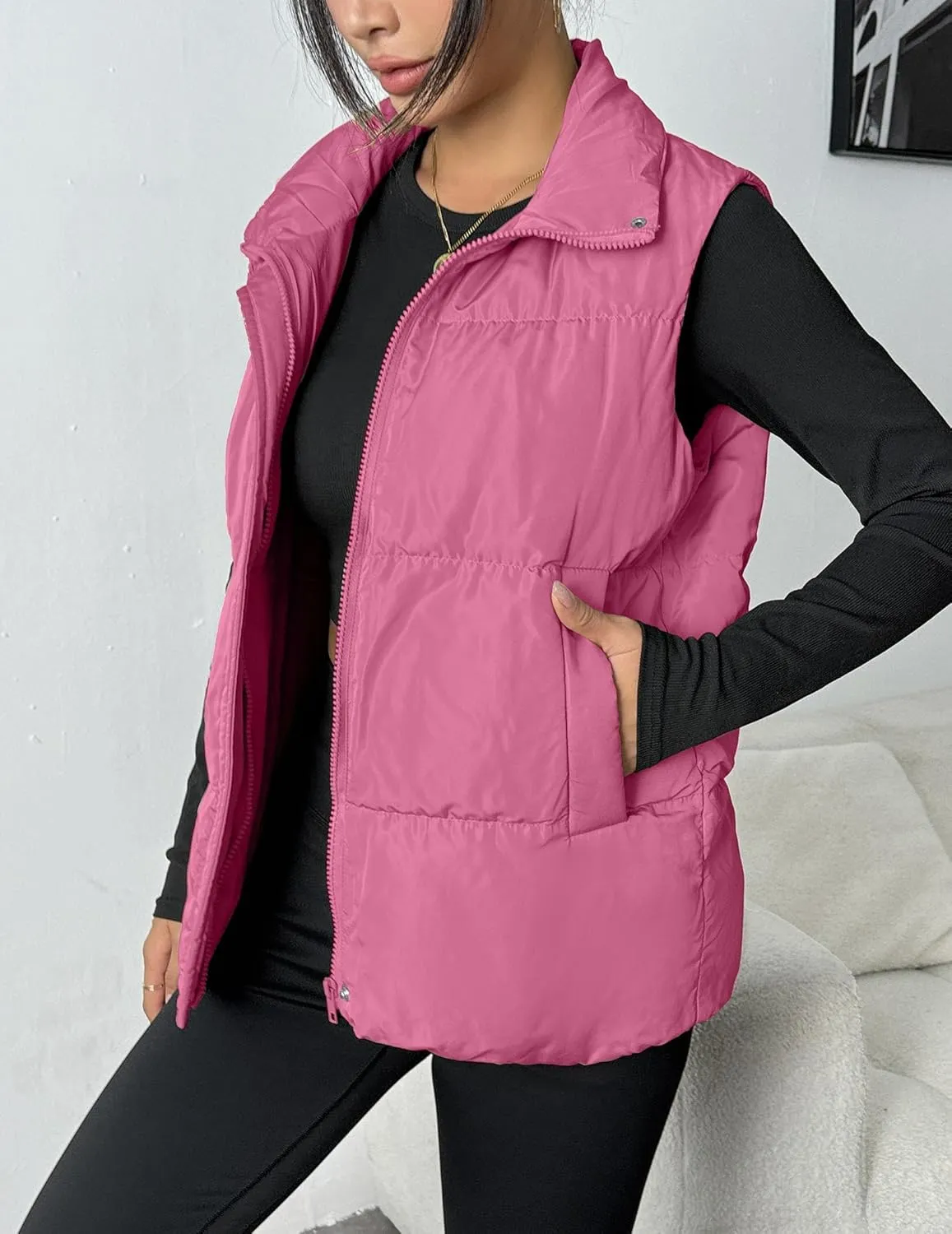 Zeagoo Women Puffer Vest Lightweight Stand Collar Sleeveless Winter Warm Zip Up Padded Outerwear Jackets with Pockets S-XXL